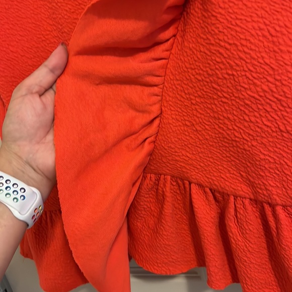 Anthropologie ruffled top - Picture 6 of 12